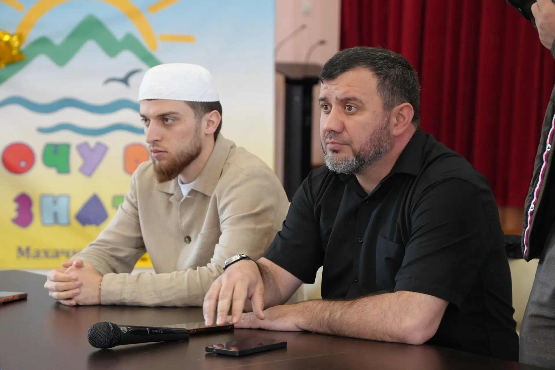 В Махачкале обсудили профилактику экстремизма и правовое просвещение молодежи